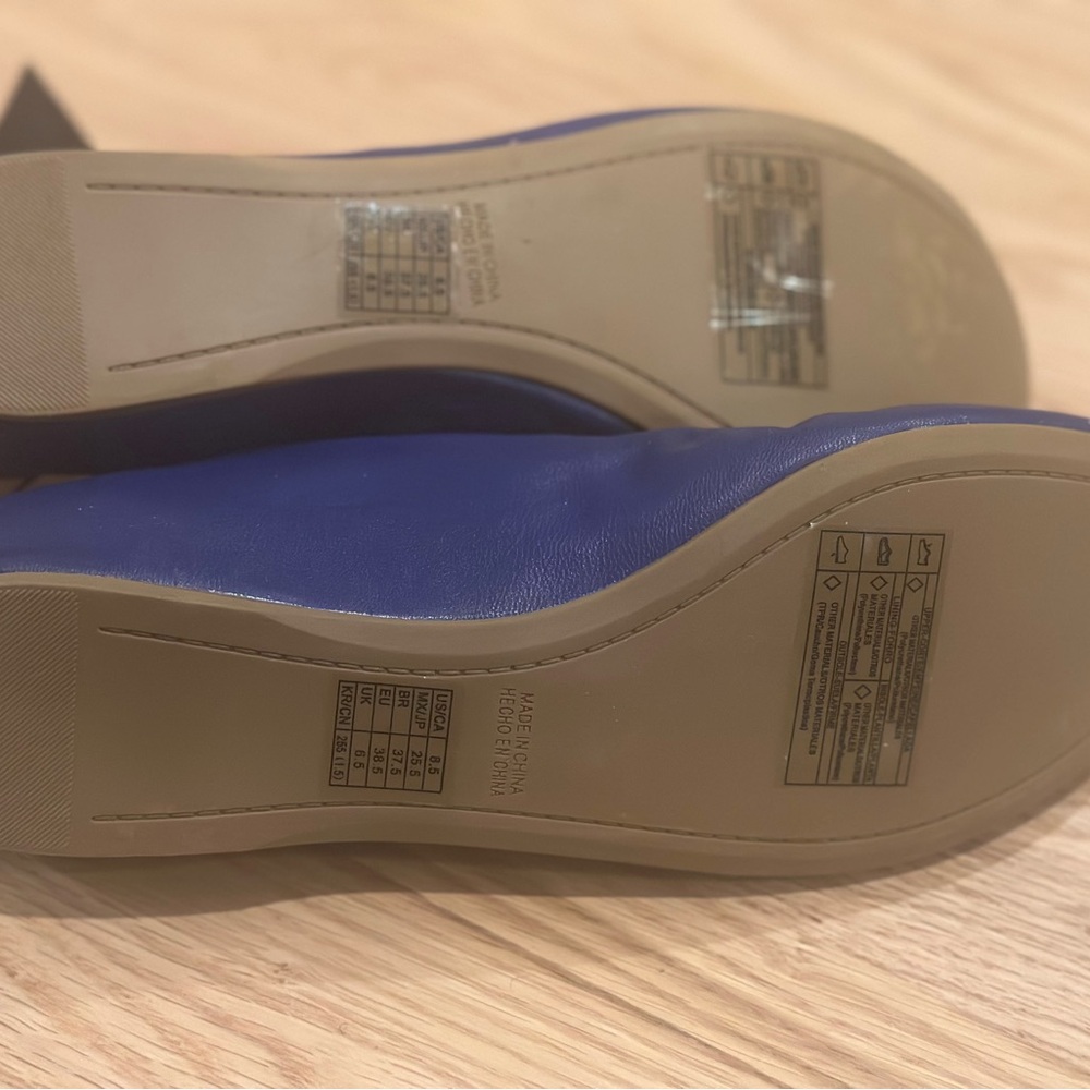 Forever 21 Flats - Picture 2 of 3